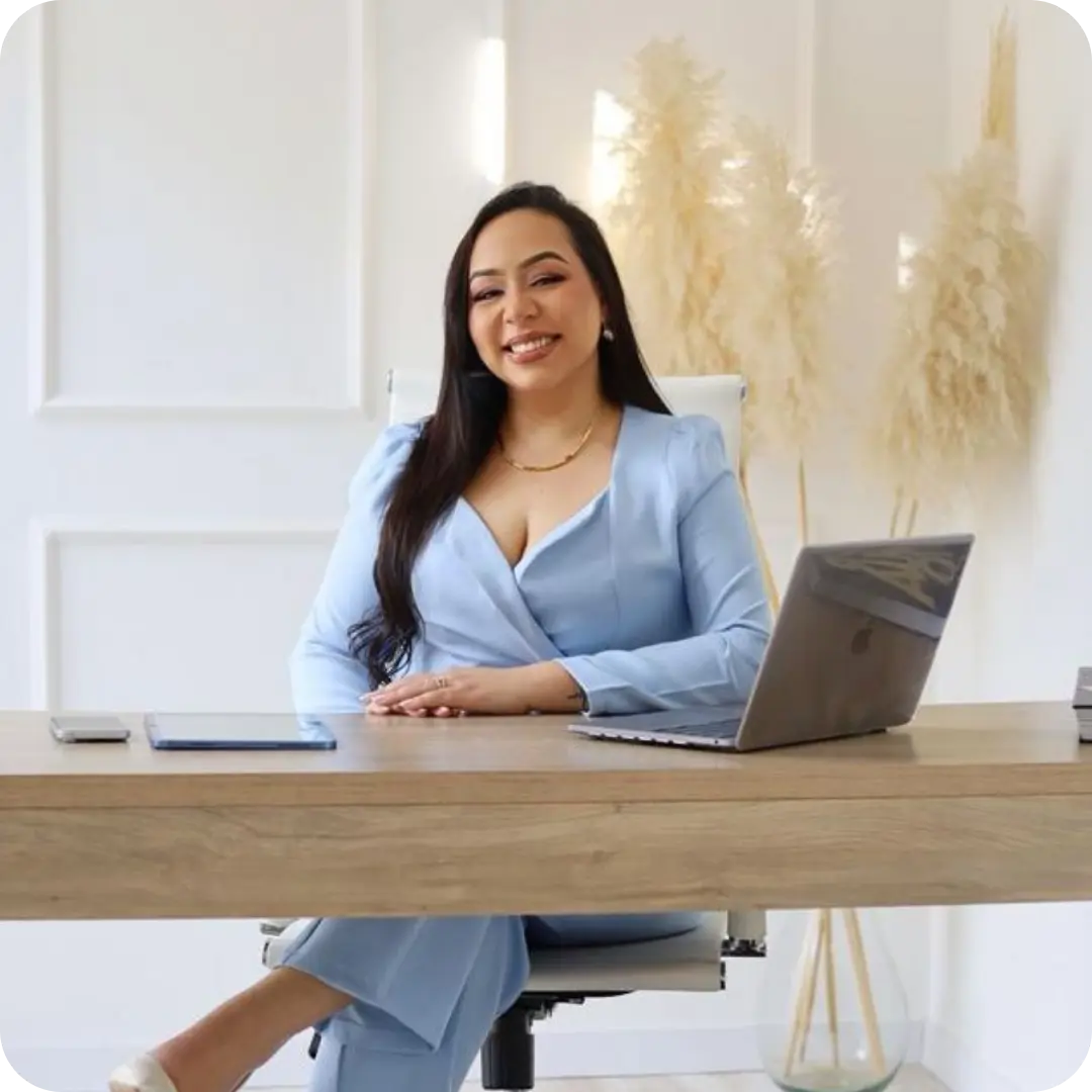 Ana Caroline — Cuidadora de Idosos em Arujá, fundadora da AC Life Matters